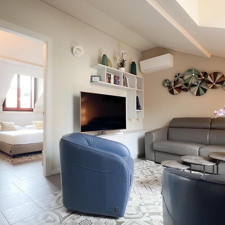 Comecasa 10 Minutes Walk From Duomo 2 Bedroom Apartment Milan Exterior photo