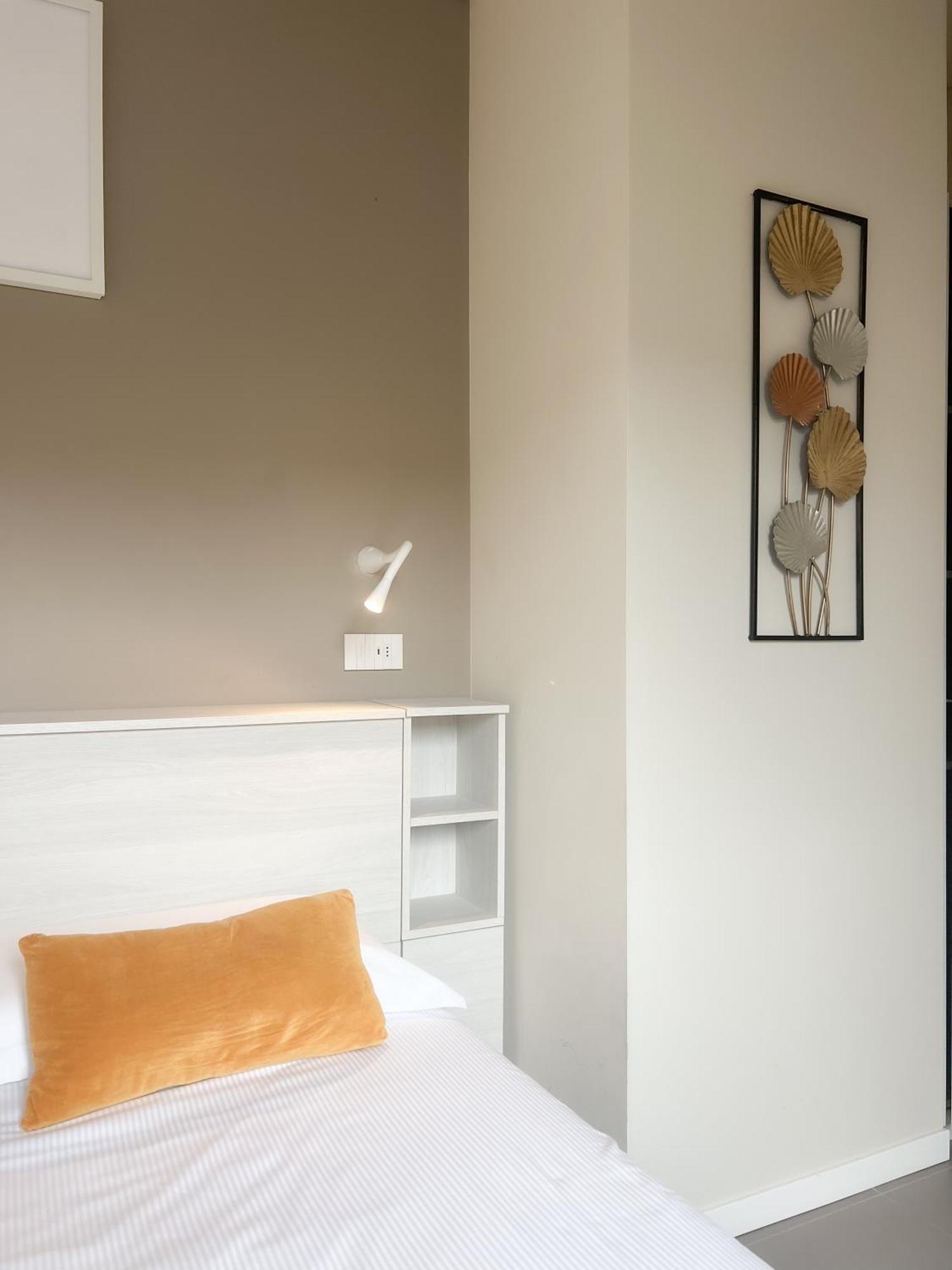 Comecasa 10 Minutes Walk From Duomo 2 Bedroom Apartment Milan Exterior photo