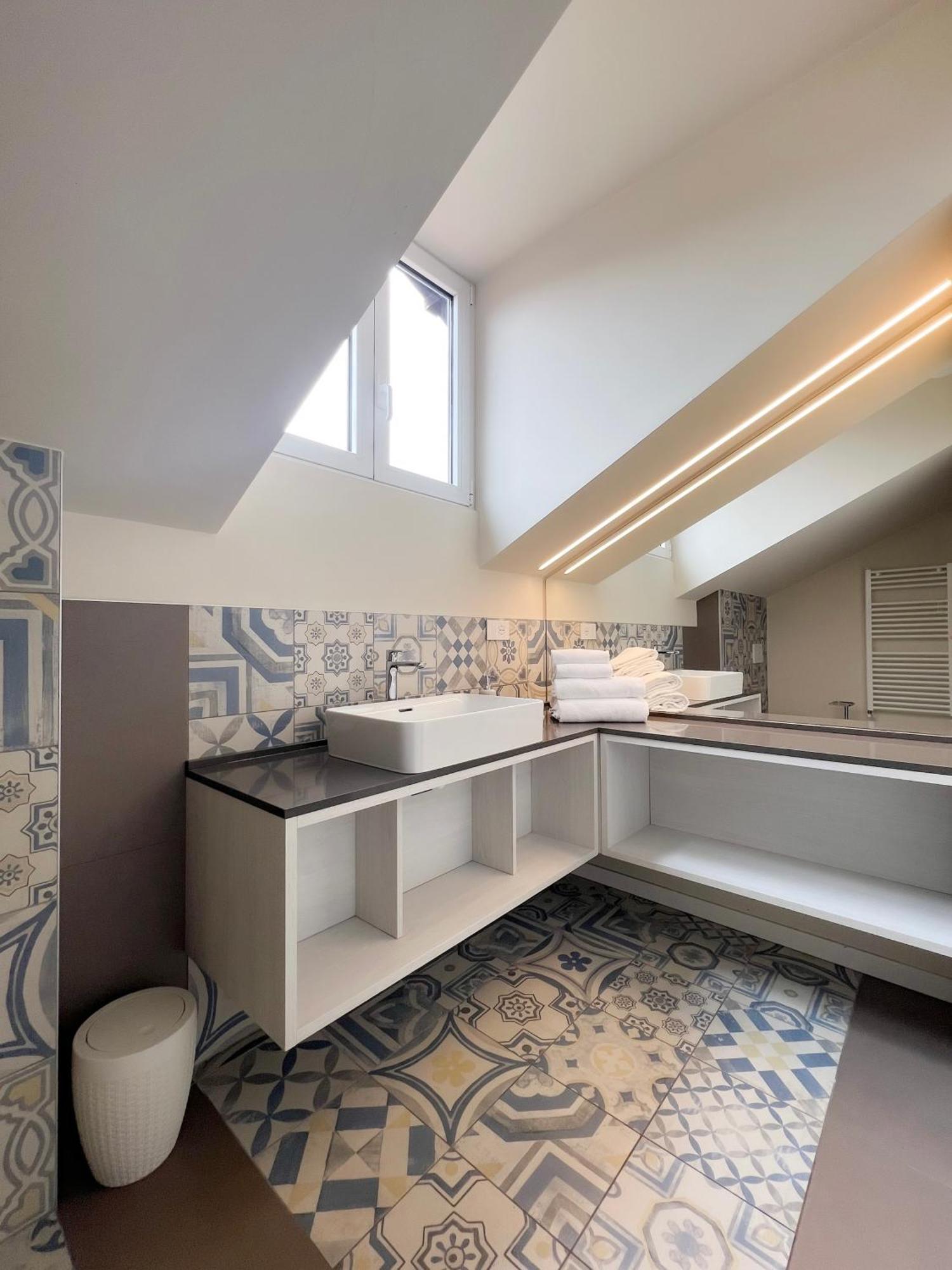 Comecasa 10 Minutes Walk From Duomo 2 Bedroom Apartment Milan Exterior photo